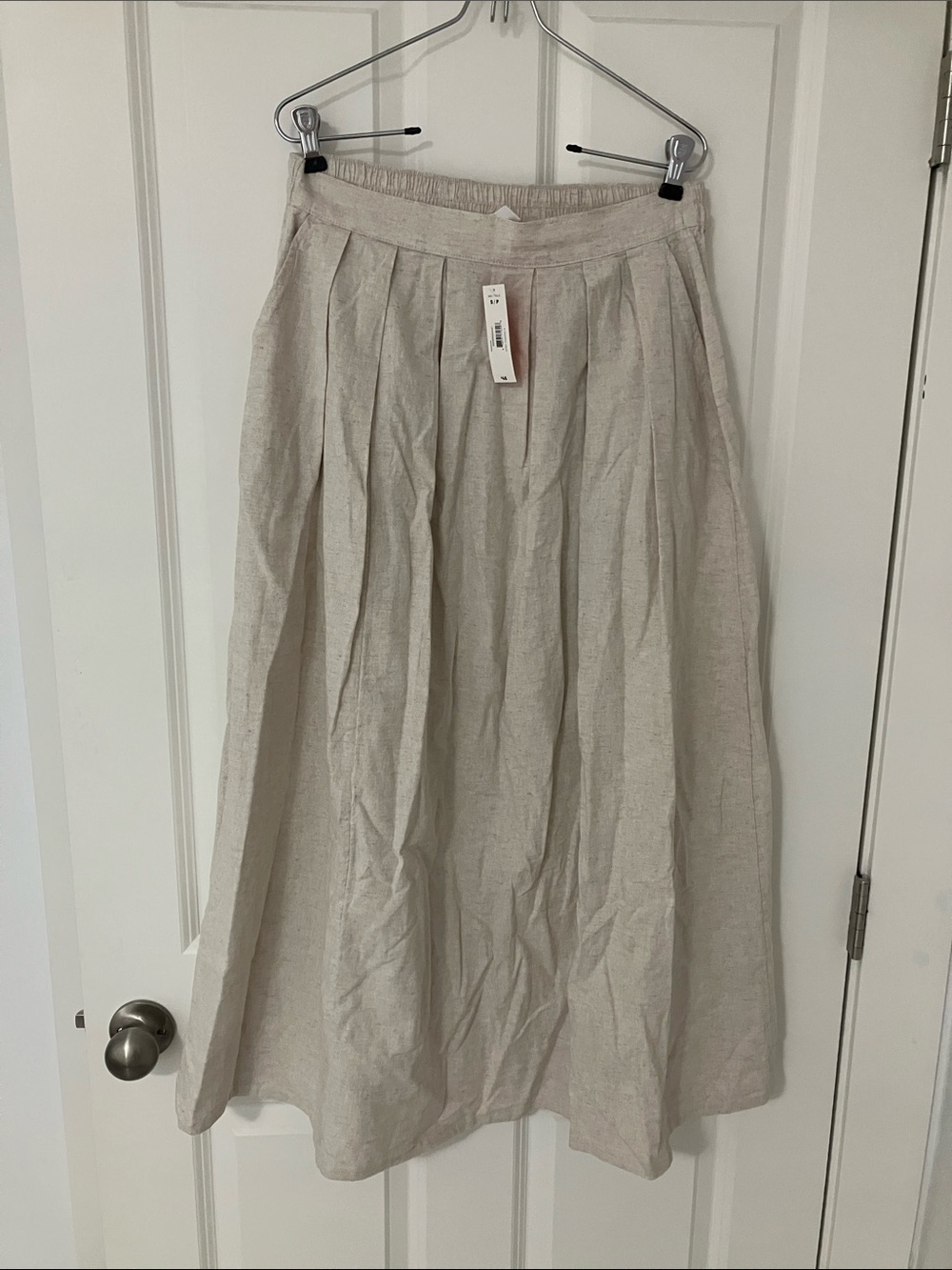 Joe Fresh , women’s small,  we with tags, linen / cotton skirt with pockets